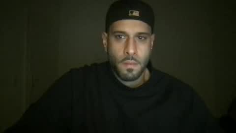 Snapshot of yul53 chatting on 01-10-26, 04:31 yul53 online show from 01-10-26, 04:31