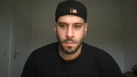 Snapshot of yul53 chatting on 01-14-26, 09:48 yul53 online show from 01-14-26, 09:48