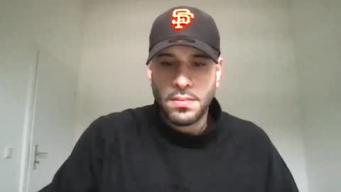 Snapshot of yul53 chatting on 02-08-26, 09:02 yul53 online show from 02-08-26, 09:02