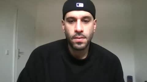 Snapshot of yul53 chatting on 02-22-26, 12:58 yul53 online show from 02-22-26, 12:58