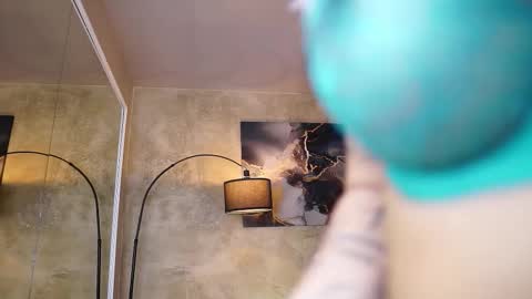 Yulia online show from 10-19-25, 05:02