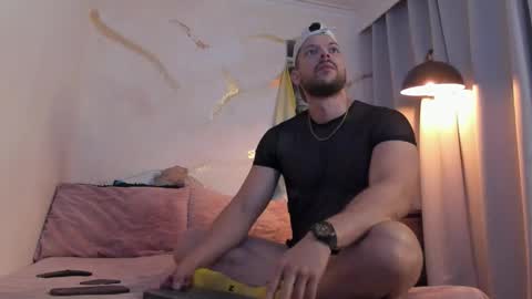 yulian 2811 online show from 01-14-26, 11:42