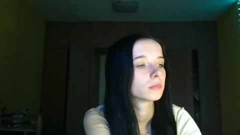 Snapshot of yuliastar chatting on 09-15-25, 05:40 Yuliia online show from 09-15-25, 05:40