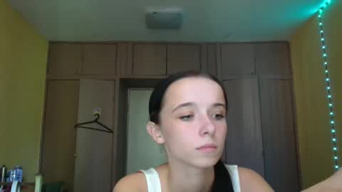 Snapshot of yuliastar chatting on 09-25-25, 11:03 Yuliia online show from 09-25-25, 11:03