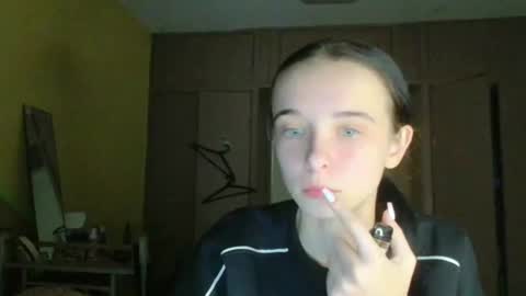 Snapshot of yuliastar chatting on 10-14-25, 06:52 Yuliia online show from 10-14-25, 06:52