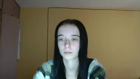 Snapshot of yuliastar chatting on 10-23-25, 07:07 Yuliia online show from 10-23-25, 07:07