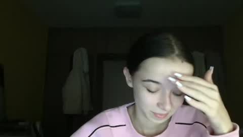 Snapshot of yuliastar chatting on 10-27-25, 07:45 Yuliia online show from 10-27-25, 07:45