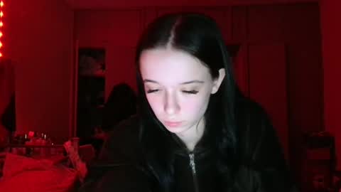 Yuliia online show from 04-15-26, 05:42