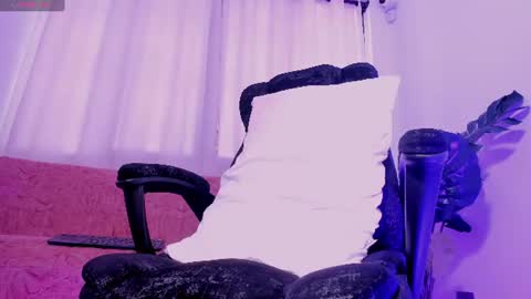 yulieth_x online show from 06-11-26, 02:37