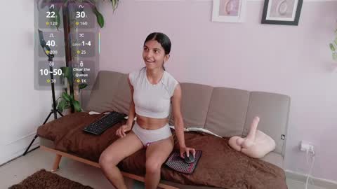 yuliethpetite online show from 04-10-26, 01:16