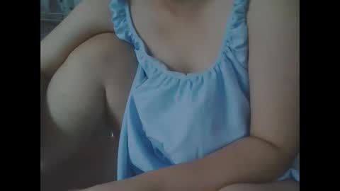 Snapshot of yumi123_ chatting on 10-17-25, 11:51 yumi123_ online show from 10-17-25, 11:51