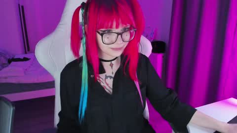 Snapshot of yumi_youkai chatting on 12-06-24, 12:49 Yumi 3 online show from 12-06-24, 12:49