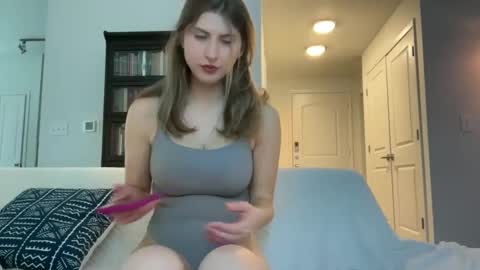 yumiandwolf online show from 03-06-25, 04:17