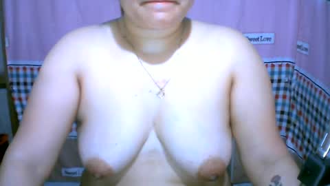 Snapshot of yumie_pussyx chatting on 07-01-26, 06:48 Yumie online show from 07-01-26, 06:48
