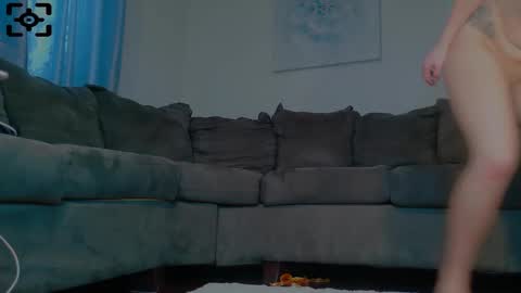 Snapshot of yumiepussyy chatting on 02-05-25, 10:12 Payton kelly online show from 02-05-25, 10:12