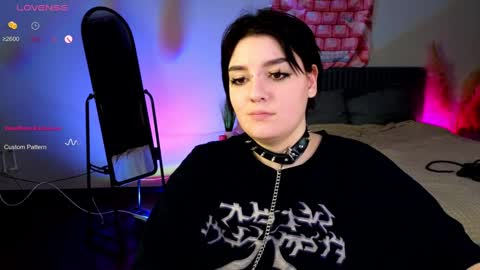 YumemiyaYumi online show from 01-06-25, 12:37