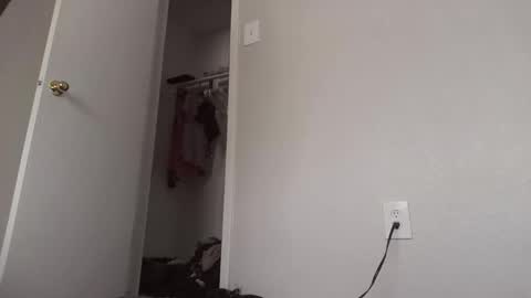 yummycookiie online show from 05-21-26, 09:22