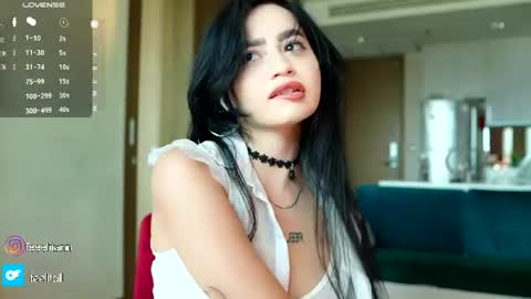yuna_leen online show from 06-19-26, 06:40