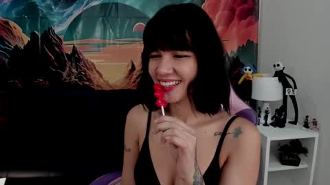 Snapshot of yunablack chatting on 09-08-25, 02:16 Yuna online show from 09-08-25, 02:16