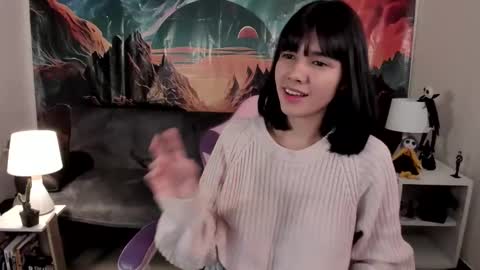 Snapshot of yunablack chatting on 10-15-25, 12:05 Yuna online show from 10-15-25, 12:05