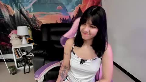 Snapshot of yunablack chatting on 07-11-26, 04:53 Yuna online show from 07-11-26, 04:53