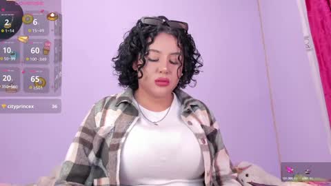 yunahott_ online show from 12-15-24, 04:40