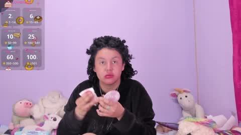 yunahott_ online show from 12-24-24, 08:00