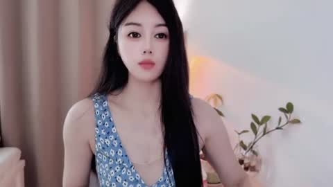 Snapshot of yuner0715 chatting on 07-06-26, 03:36 YunEr online show from 07-06-26, 03:36