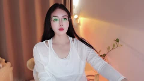 Snapshot of yuner0715 chatting on 07-22-26, 03:42 YunEr online show from 07-22-26, 03:42
