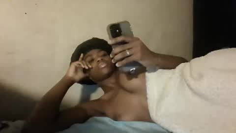 YungBlackBerry online show from 10-18-25, 06:48