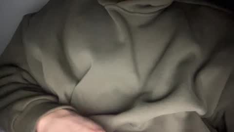 Snapshot of yungbull06 chatting on 02-09-26, 07:40 Yung Bull online show from 02-09-26, 07:40