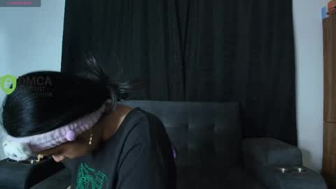 Snapshot of yungelitamor_ chatting on 05-24-26, 04:50 ELITA online show from 05-24-26, 04:50