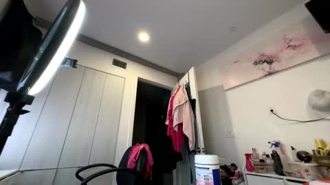 Snapshot of yungfemslut chatting on 03-21-26, 02:05 BbyTSSLut online show from 03-21-26, 02:05