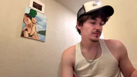 Snapshot of yungstudbev chatting on 12-19-25, 05:20 yungstudbev online show from 12-19-25, 05:20