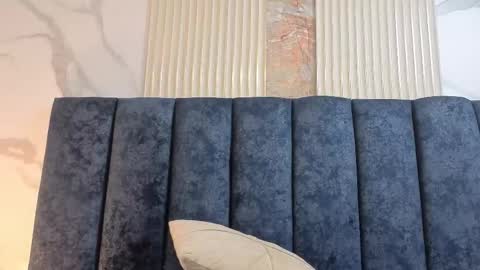 Snapshot of yunkeyc chatting on 11-23-25, 02:39 yunkeyc online show from 11-23-25, 02:39