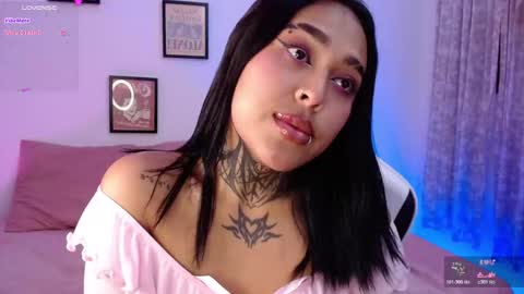 Snapshot of yunomi_1 chatting on 02-21-26, 04:46 Angelly online show from 02-21-26, 04:46