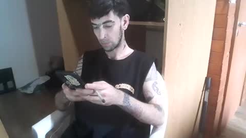 Yuumi online show from 10-20-25, 06:41