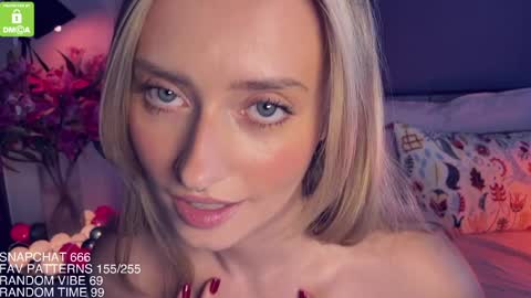 Snapshot of yvie_ chatting on 02-19-26, 05:47 The Queen Bitch of the United Kingdom online show from 02-19-26, 05:47