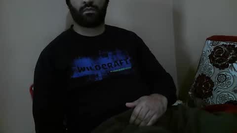 Snapshot of yxxtxxdentyk chatting on 12-17-25, 10:21 Bi BearXXX online show from 12-17-25, 10:21