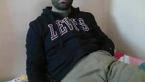 Snapshot of yxxtxxdentyk chatting on 03-24-26, 04:39 Bi BearXXX online show from 03-24-26, 04:39