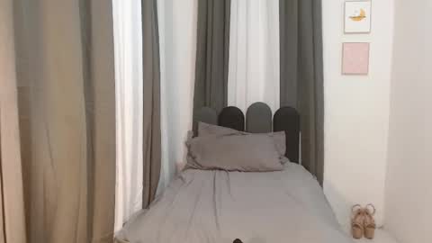 Snapshot of zabrina_huge chatting on 09-14-25, 05:01 ts baby banana online show from 09-14-25, 05:01