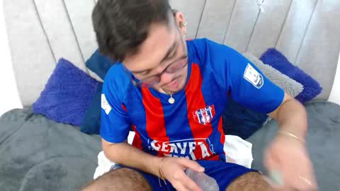 Zack  online show from 11-08-25, 05:07