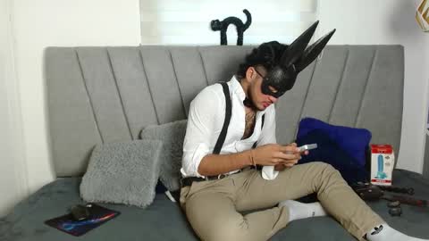 Zack  online show from 11-22-25, 09:36