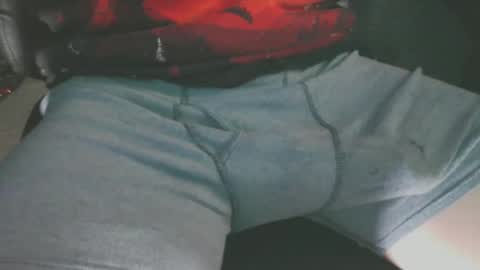 zach52590 online show from 02-09-25, 07:16