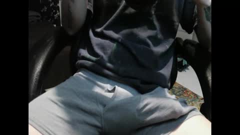 zach52590 online show from 11-10-25, 05:34