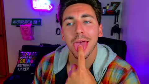 Zach Rhyder online show from 09-13-25, 03:45