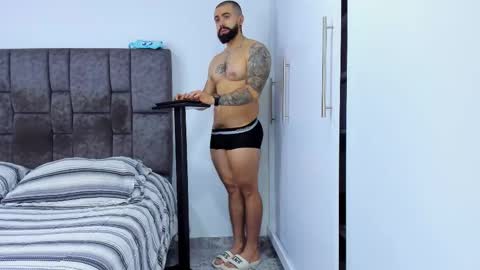 Richard online show from 09-29-25, 01:49