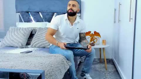 Snapshot of zack_froone chatting on 02-14-26, 02:36 Richard online show from 02-14-26, 02:36