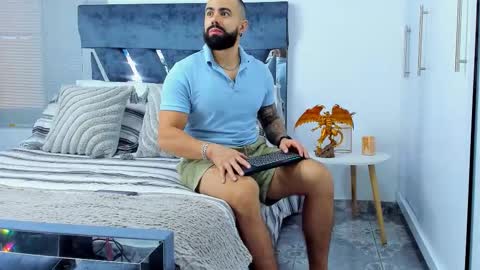 Snapshot of zack_froone chatting on 02-17-26, 12:34 Richard online show from 02-17-26, 12:34