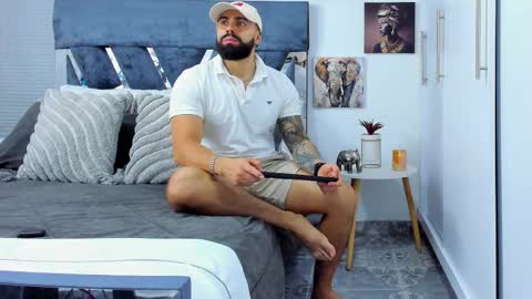 Snapshot of zack_froone chatting on 03-11-26, 01:28 Richard online show from 03-11-26, 01:28